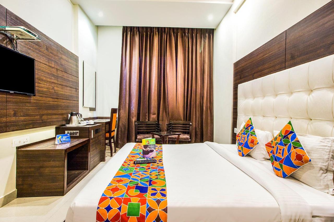 Fabhotel Kk Continental Albert Rd Amritsar Exterior photo