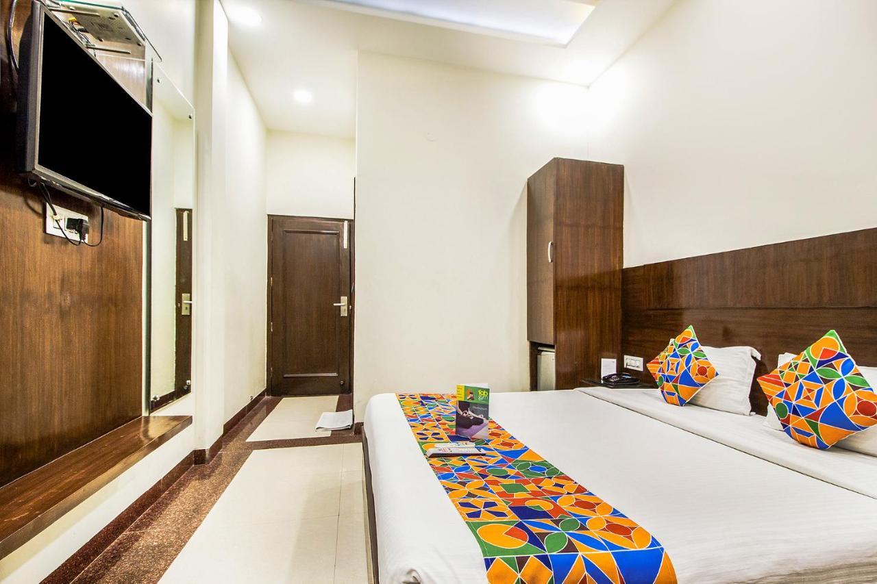 Fabhotel Kk Continental Albert Rd Amritsar Exterior photo