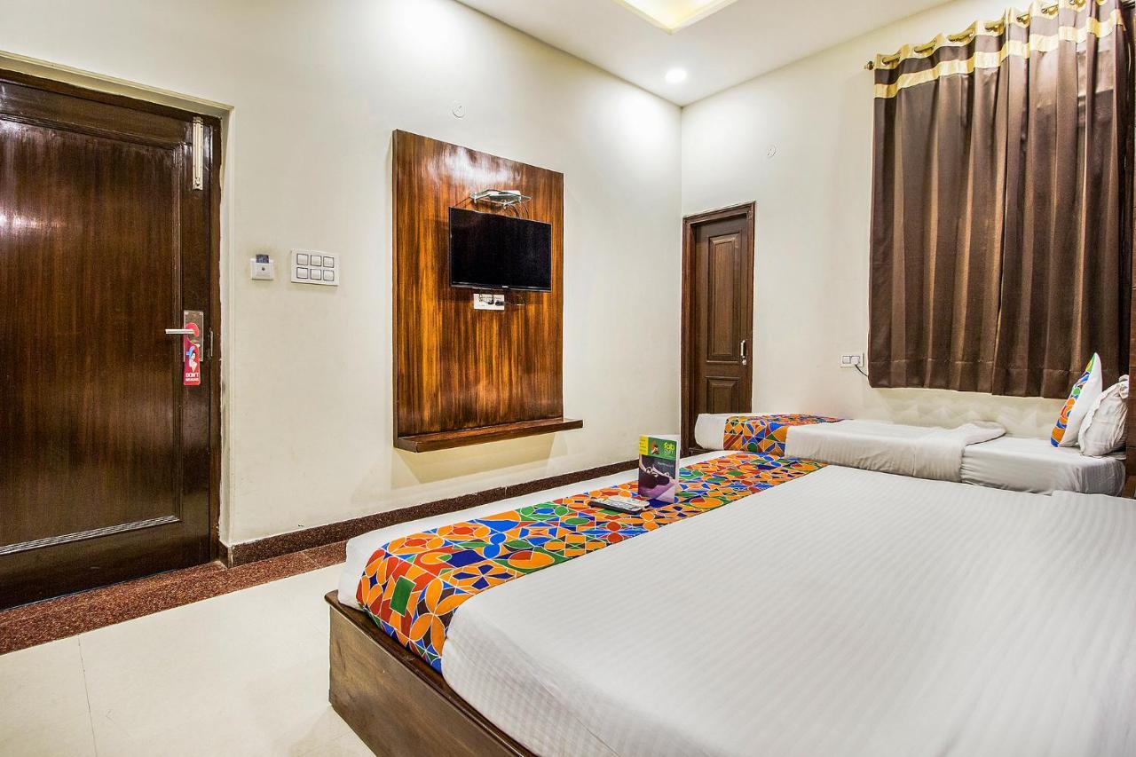 Fabhotel Kk Continental Albert Rd Amritsar Exterior photo