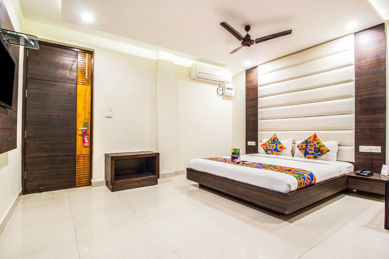 Fabhotel Kk Continental Albert Rd Amritsar Exterior photo